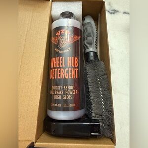 NWT VZP Black Wheel Hub Detergent for Detailing